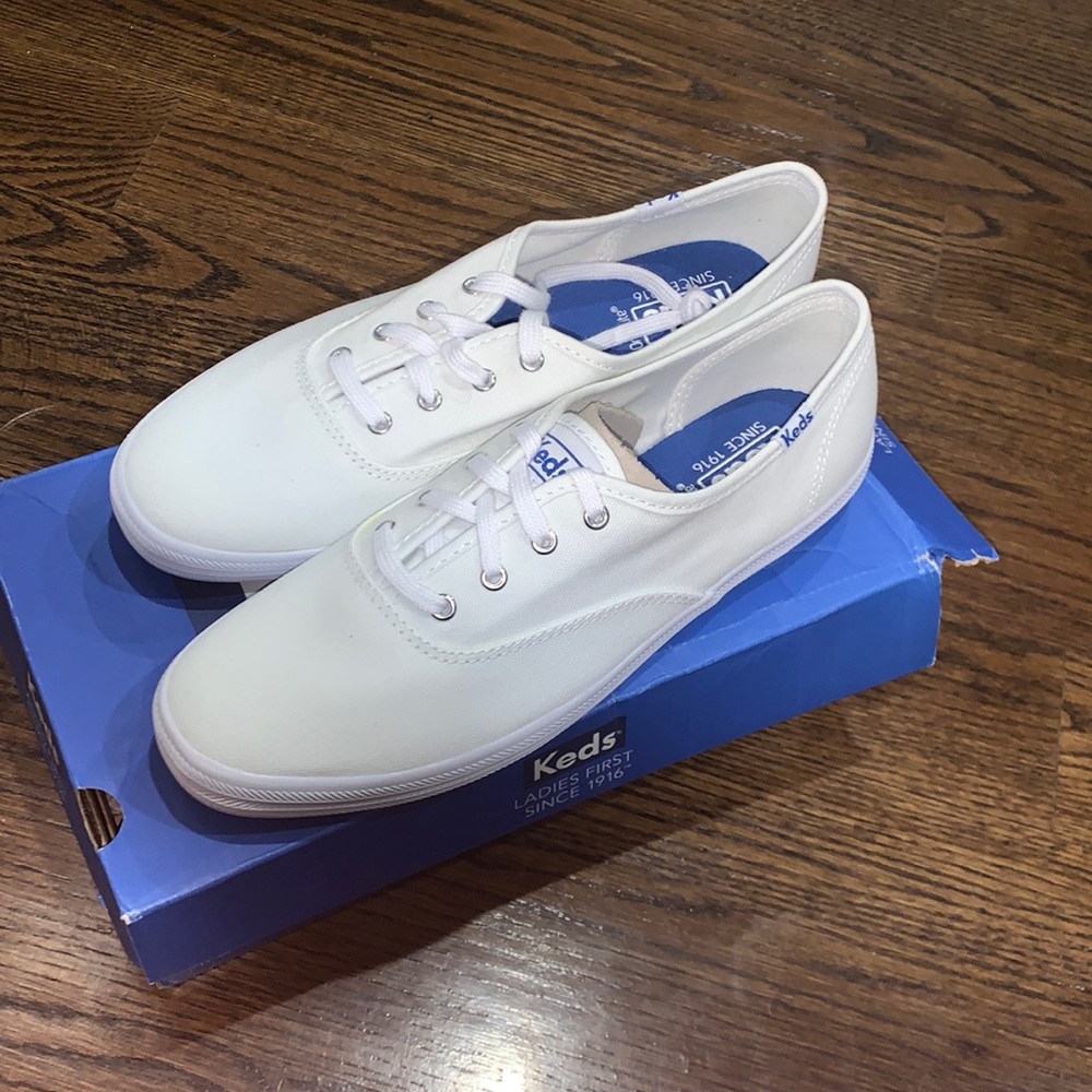 keds white